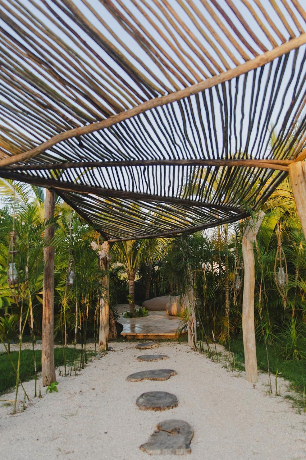 Green Land Bubble Glamping By Mint Cabarete Exterior photo